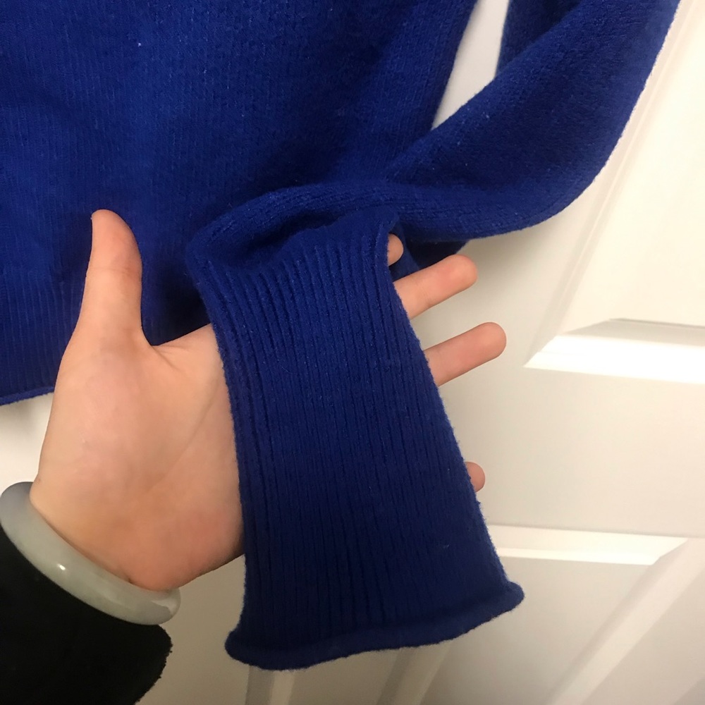 Sweater - Picture 3 of 6